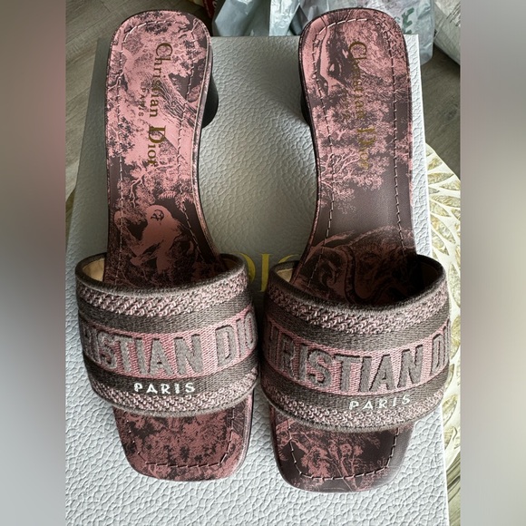 Dway Heeled Slide Dior Sandal - Picture 8 of 16